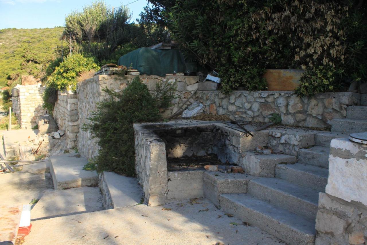 Apartments By The Sea Milna, Vis - 8913 Zewnętrze zdjęcie