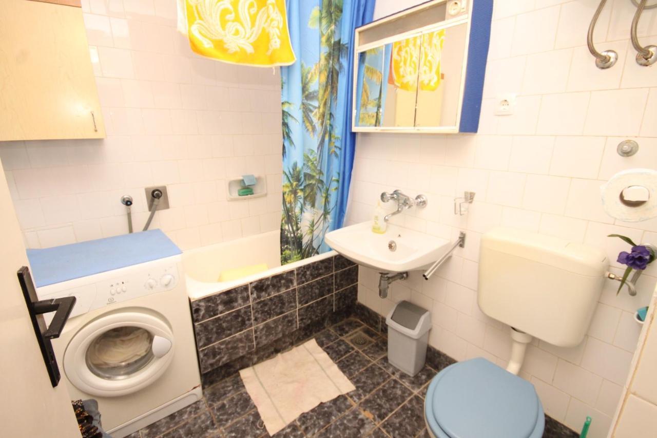 Apartments By The Sea Milna, Vis - 8913 Zewnętrze zdjęcie